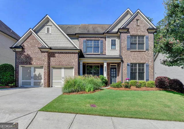 Single family home for sale at 4922 Park Vale Dr, Sugar Hill, GA 30518 | MLS# 10856186