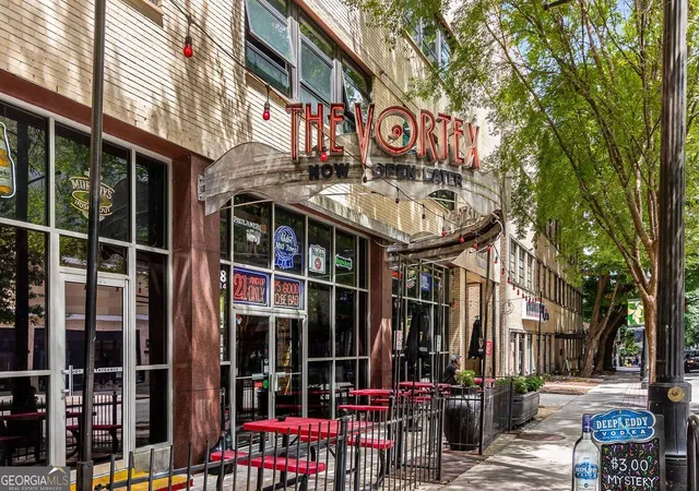 2nd image of 44 Peachtree Pl Nw, Atlanta, GA 30309