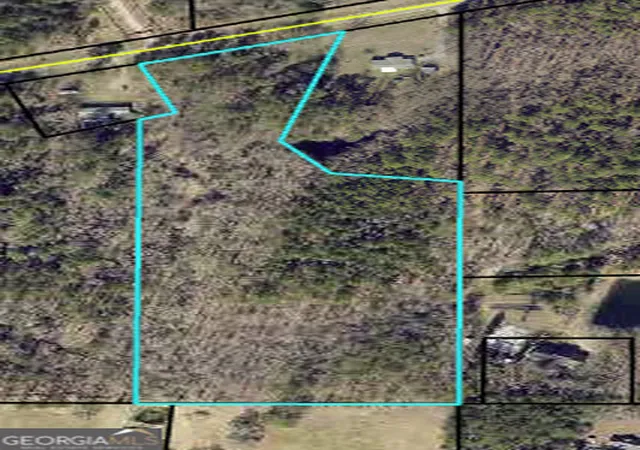 Photo 1 of Sale Pending at 1204 Bo Banks Rd, Grantville, GA 30220 | MLS# 10812313 | Listing updated on 2026-10-07