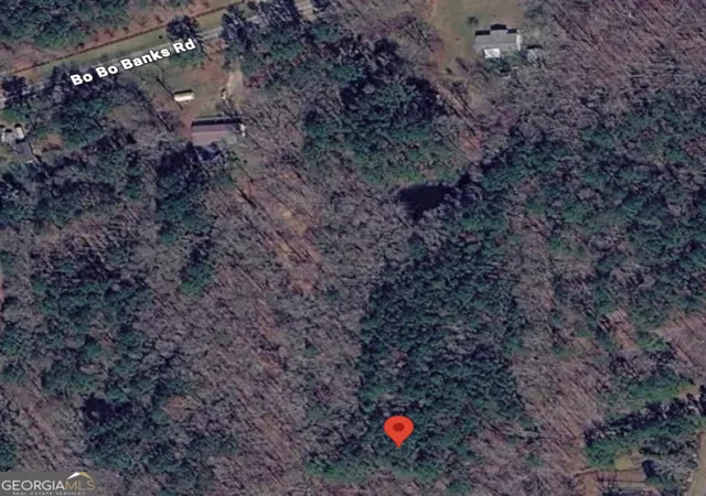 Photo 3 of Sale Pending at 1204 Bo Banks Rd, Grantville, GA 30220 | MLS# 10812313 | Listing updated on 2026-10-07