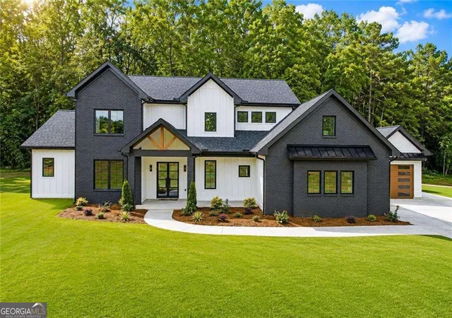 1st image of 2680 Dr Bramblett Rd, Cumming, GA 30028 | MLS# 10817671