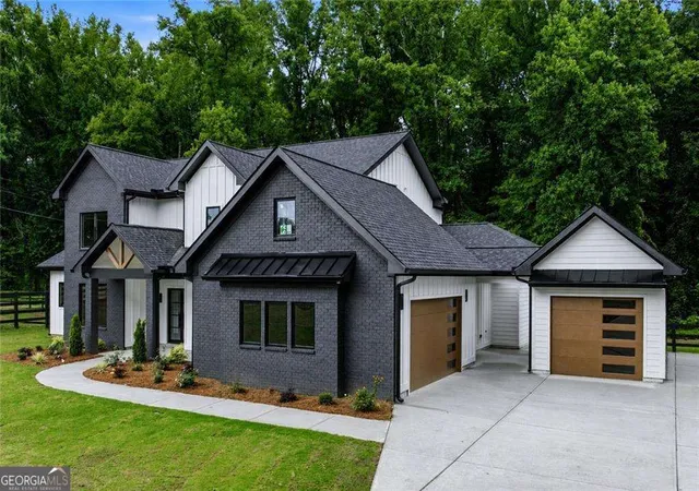 5th image of 2680 Dr Bramblett Rd, Cumming, GA 30028 | MLS# 10817671