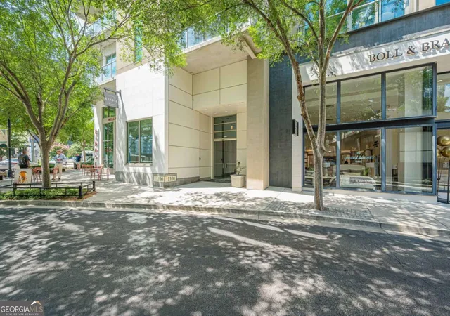 Photo 2 of Condo for sale at 1100 Howell Ml Rd Nw #817, Atlanta, GA 30318 | MLS# 10803941 | Listing updated on 2026-07-25