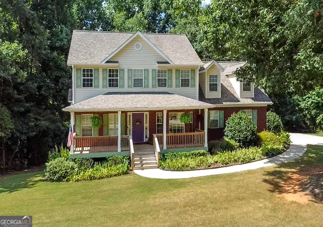 2nd image of 316 Tussahaw Trl, Locust Grove, GA 30248 | MLS# 10817231