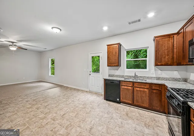 Photo 3 of Single family home for sale at 203 Scotland Dr, Dallas, GA 30132 | MLS# 10826487 | Listing updated on 2026-09-13