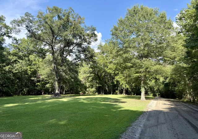 Photo 3 of House for sale at 196 Chapman Rd, Fayetteville, GA 30215 | MLS# 10824645 | Listing updated on 2026-08-26