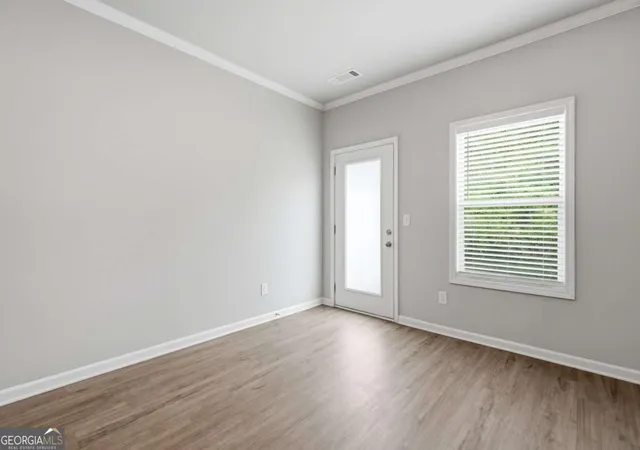 Photo 3 of Townhouse for sale at 5350 Fox Den Rd, Oakwood, GA 30566 | MLS# 10821203 | Listing updated on 2026-09-06