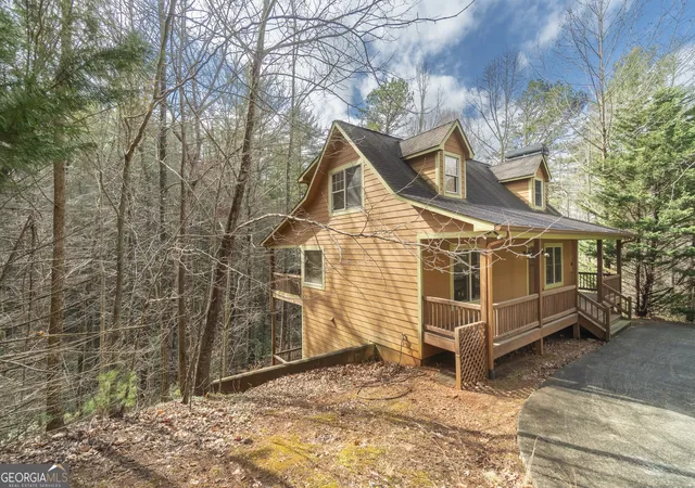 Homes for sale in Helen, GA | 74 Fussen Strasse, Helen, GA 30545 | MLS# 10796927