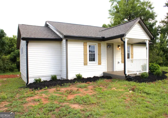 3rd image of 55 Davis Mclendon Wy, Newnan, GA 30263 | MLS# 10808269