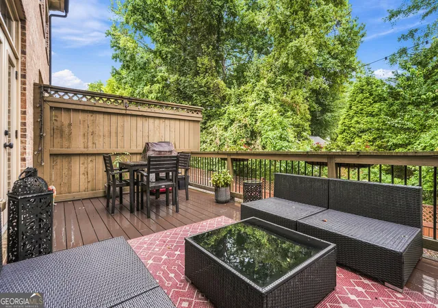 Photo 2 of Townhouse for sale at 519 Ansley Cir Ne, Atlanta, GA 30324 | MLS# 10799869 | Listing updated on 2026-09-11