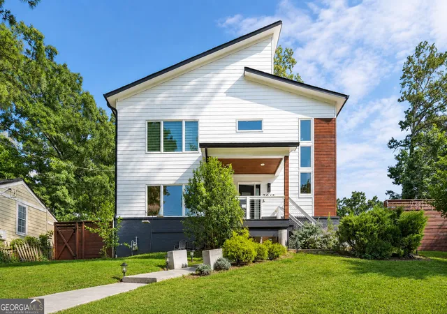 2nd image of 2045 Glenwood Ave Se, Atlanta, GA 30316 | MLS# 10806457