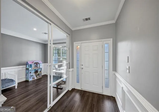 Photo 3 of Single family home for sale at 5975 Haddon Pl, Mableton, GA 30126 | MLS# 10596472 | Listing updated on 2025-09-18