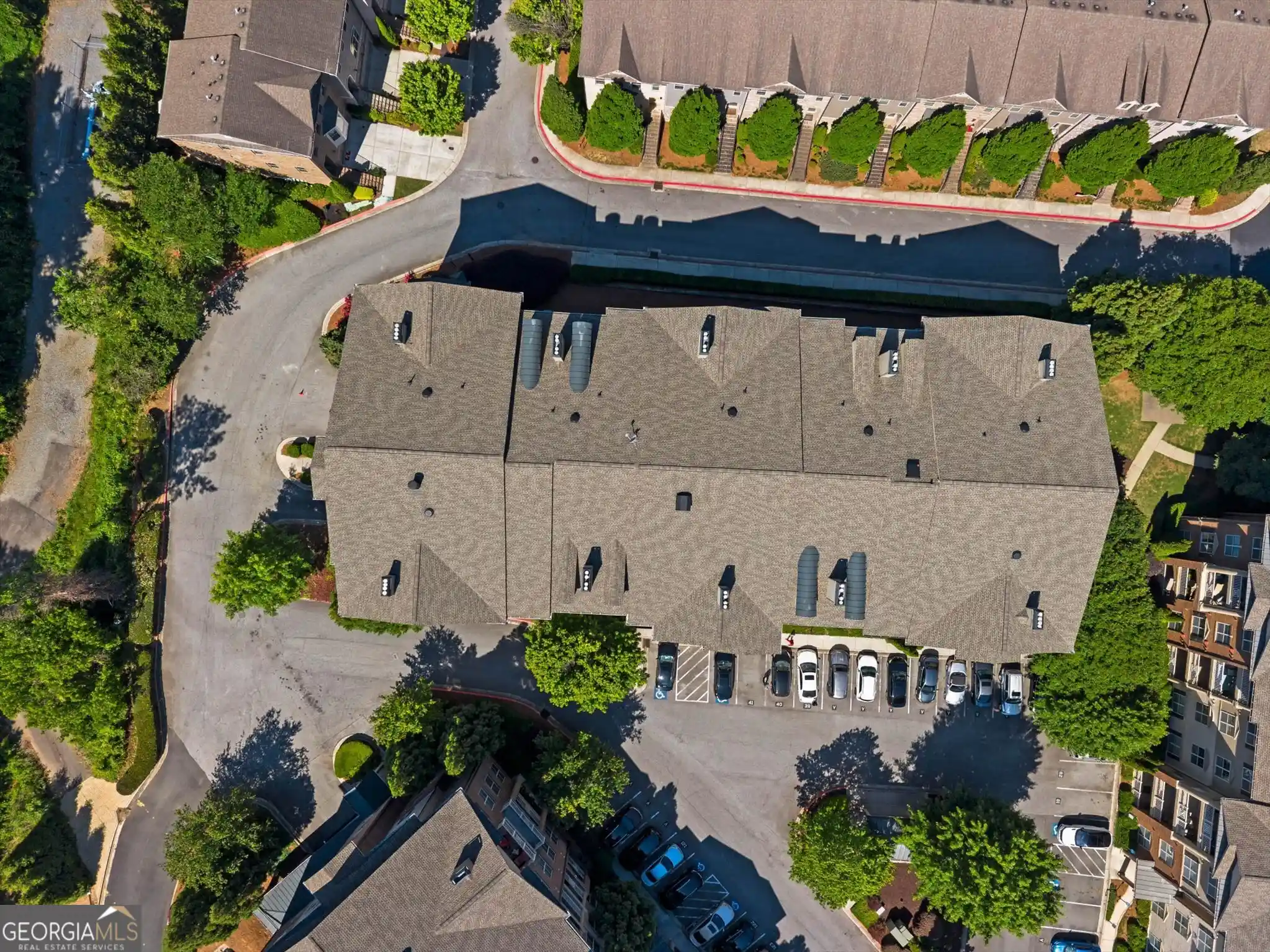 Listing Photo 2 - Condo for sale in 4805 W Vlg Wy SE located at 4805 W Vlg Wy SE, Smyrna, GA 30080 - Unit #1108