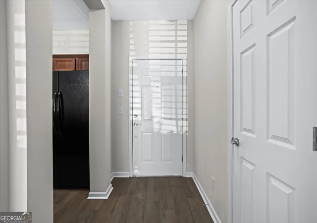 4th image of 4805 W Vlg Wy SE, Smyrna, GA 30080