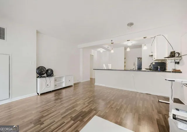 3rd image of 620 Peachtree St Ne #1207, Atlanta, GA 30308 | MLS# 10819653