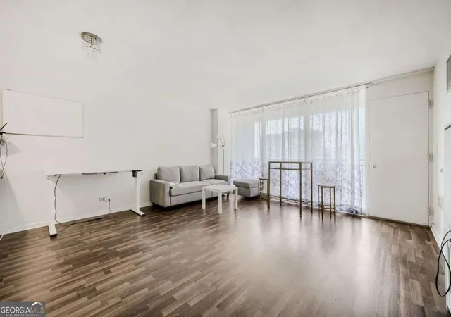 5th image of 620 Peachtree St Ne #1207, Atlanta, GA 30308 | MLS# 10819653