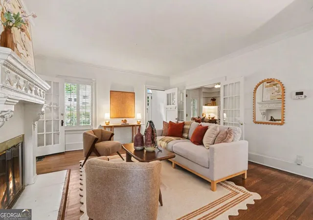 Photo 4 of Single family home for sale at 1180 Cameron Ct Ne, Atlanta, GA 30306 | MLS# 10820898 | Listing updated on 2026-09-20