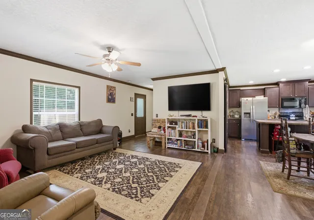 3rd image of 490 Gumlog Creek Rd, Martin, GA 30557 | MLS# 10779944