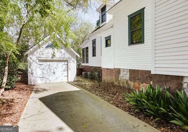 Photo 1 of Single family home for sale at 255 Bloomfield St, Athens, GA 30605 | MLS# 10738437 | Listing updated on 2026-10-29