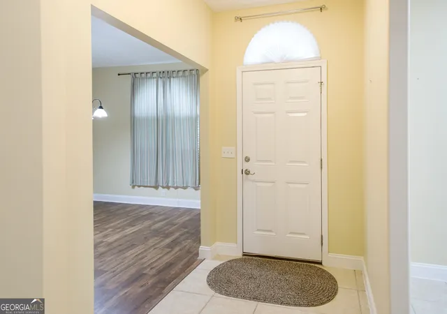 Photo 4 of Sale Pending at 2869 Ben St, Waycross, GA 31503 | MLS# 10624842 | Listing updated on 2026-08-14