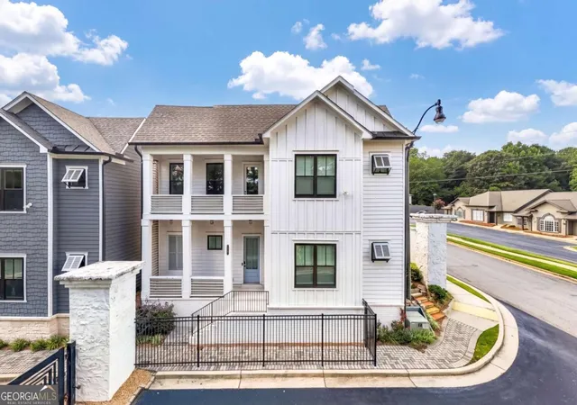 Photo 1 of Single family home for sale at 2451 Lizdionne Loop, Marietta, GA 30062 | MLS# 10828708 | Listing updated on 2026-10-21