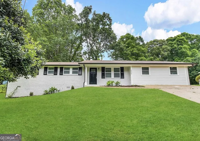 Photo 1 of Single family home for sale at 6026 S Bear Dr, Douglasville, GA 30135 | MLS# 10495660 | Listing updated on 2026-10-03
