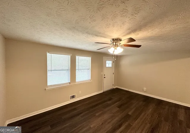Photo 3 of Single family home for sale at 6026 S Bear Dr, Douglasville, GA 30135 | MLS# 10495660 | Listing updated on 2026-10-03