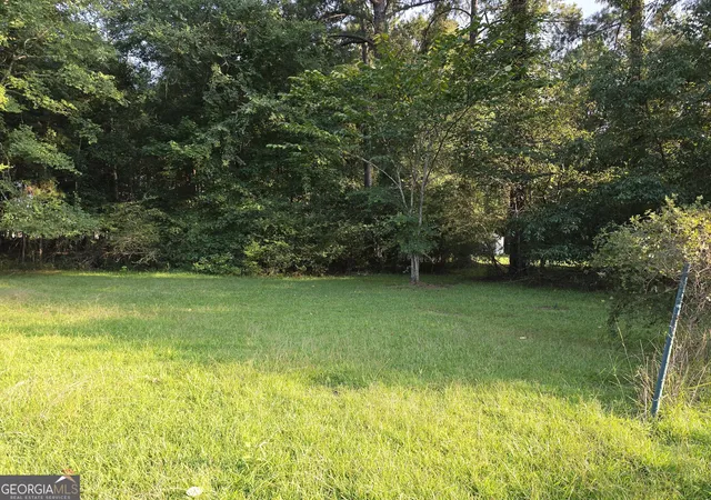 Photo 3 of Single family home for sale at 2409 River Ridge Rd Ne, Milledgeville, GA 31061 | MLS# 10831584 | Listing updated on 2026-09-15