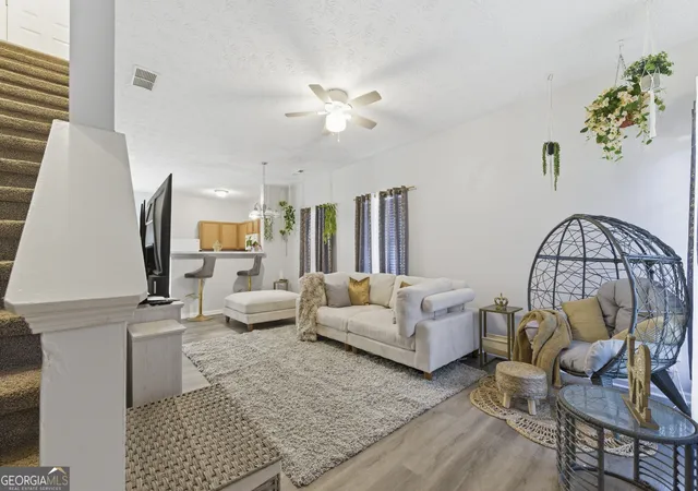 3rd image of 1686 Camden Forrest Trl, Riverdale, GA 30296 | MLS# 10708805