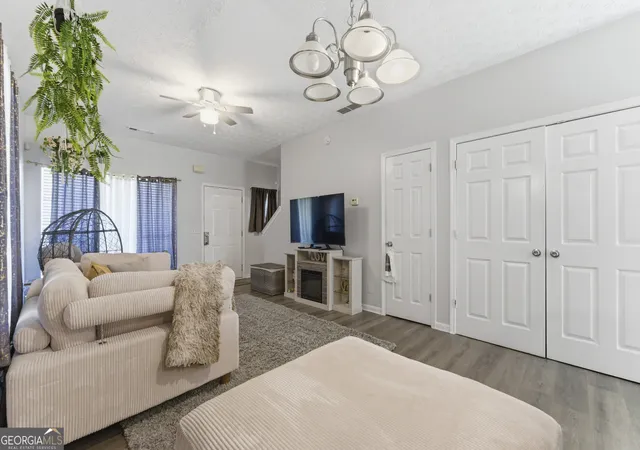 4th image of 1686 Camden Forrest Trl, Riverdale, GA 30296 | MLS# 10708805