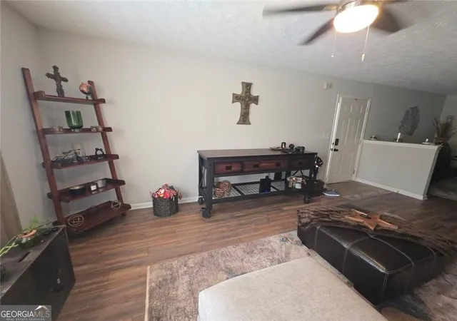 Listing Photo 4 - Condo for sale in building located at 6102 Fairington Ridge Cir, Lithonia, GA 30038