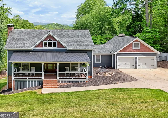 2nd image of 520 Long View Dr, Hiawassee, GA 30546 | MLS# 10758673