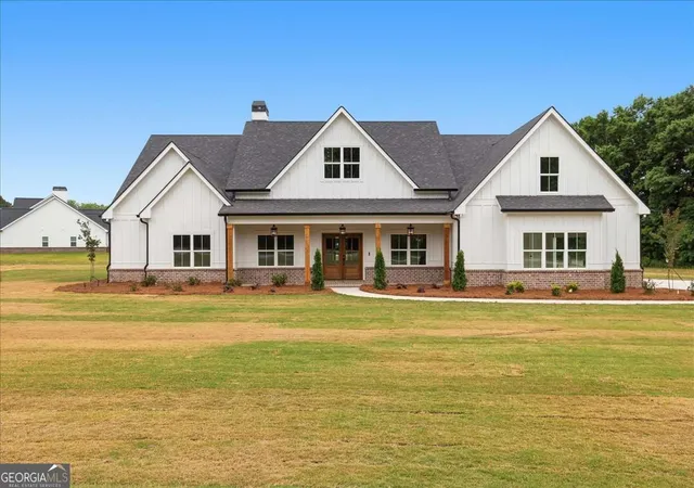 Photo 2 of Single family home for sale at 1217 Pleasant Valley Rd, Monroe, GA 30655 | MLS# 10772071 | Listing updated on 2026-08-04