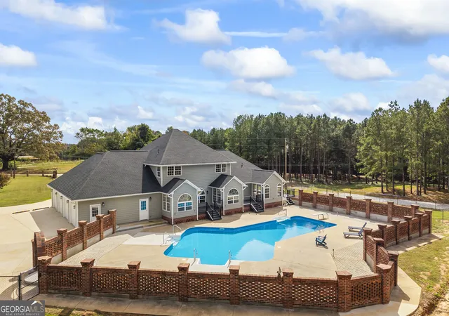 2nd image of 22 Anderson Thomas Rd, Martin, GA 30557 | MLS# 10755579