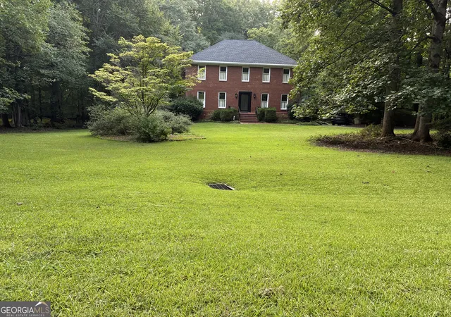 Photo 2 of Single family home for sale at 110 Regal Oak, Tyrone, GA 30290 | MLS# 10817039 | Listing updated on 2026-09-02