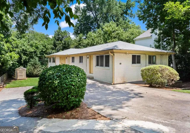 1st image of 545 Oakview Rd, Decatur, GA 30030 | MLS# 10799598