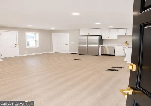 2nd image of 5679 Perk St, Austell, GA 30106 | MLS# 10828369
