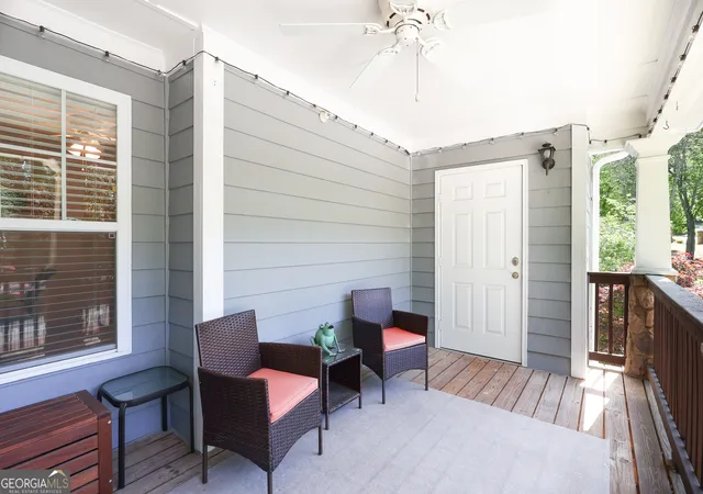 2nd image of 204 Madison Ln SE, Smyrna, GA 30080