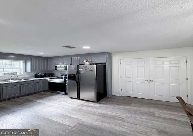 Photo 3 of Single family home for sale at 333 Centennial Dr, Bethlehem, GA 30620 | MLS# 10724587 | Listing updated on 2026-09-23