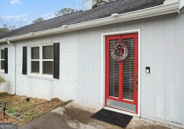 Photo 3 of Single family home for sale at 1254 Old Covington Hwy Se, Conyers, GA 30012 | MLS# 10697919 | Listing updated on 2026-09-20