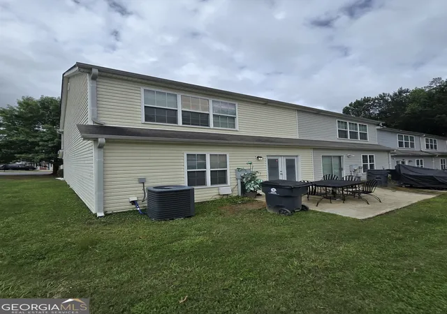 Photo 15 of Townhouse for sale at 6109 Hickory Lane Dr, Union City, GA 30291 | MLS# 10780056 | Listing updated on 2026-09-02