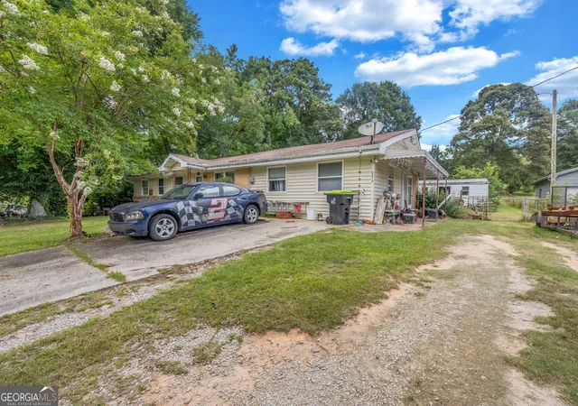 Photo 2 of Single family home for sale at 6874 Cherry Cir, Lithia Springs, GA 30122 | MLS# 10811074 | Listing updated on 2026-09-28