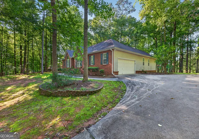 4th image of 20 Tabor Forest Dr, Oxford, GA 30054 | MLS# 10788156