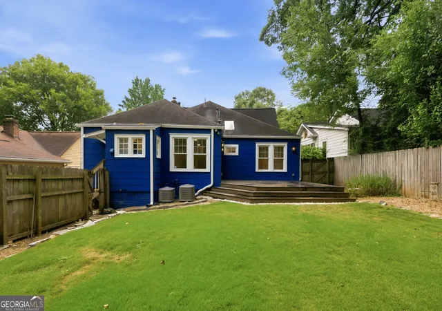 Photo 4 of Single family home for sale at 2666 Arbor Ave Se, Atlanta, GA 30317 | MLS# 10800030 | Listing updated on 2026-09-13