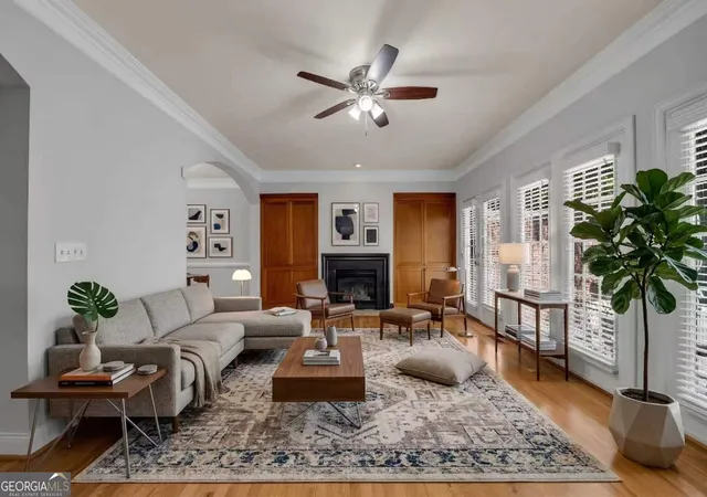Photo 4 of Townhouse for sale at 1735 Peachtree St NE #624, Atlanta, GA 30309 | MLS# 10818959 | Listing updated on 2026-10-05