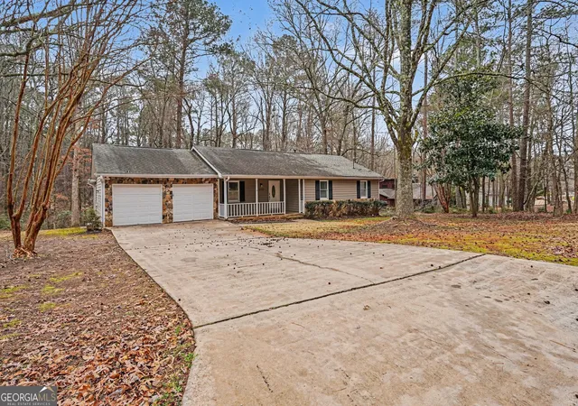 1st image of 4770 Cedar Brook Dr Se, Conyers, GA 30094 | MLS# 10695930