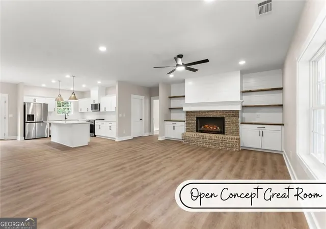 4th image of 577 Peaceful Valley Dr, Cleveland, GA 30528 | MLS# 10812801