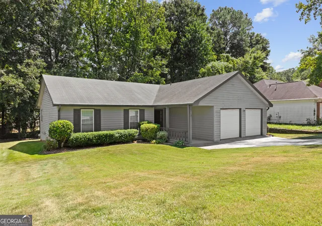 Photo 1 of Single family home for sale at 607 Stonemill Manor, Lithonia, GA 30058 | MLS# 10832679 | Listing updated on 2026-09-08