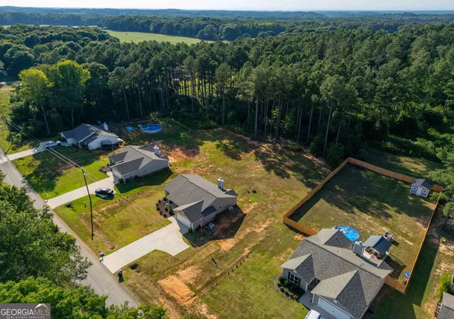 Homes for sale in Hartwell, GA | 648 Walnut Dr, Hartwell, GA 30643 | MLS# 10802829