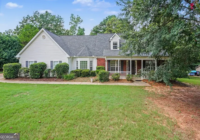 Photo 1 of Single family home for sale at 306 Park Chase Ct, Griffin, GA 30224 | MLS# 10808715 | Listing updated on 2026-09-14
